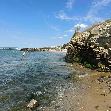 アパート свети влас комплекс викторио ブルガス