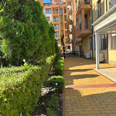 Appartamento свети влас комплекс викторио